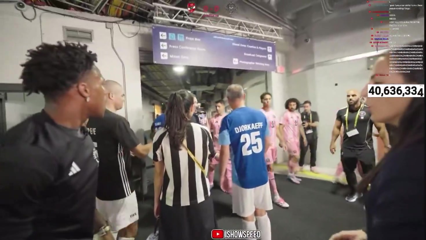 重逢🙌梅西中场与佩佩、皮耶罗、卡卡相遇，拥抱&握手致意